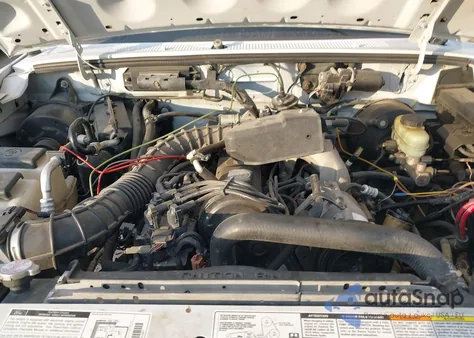 2000 Ford Ranger Xl/Xlt z USA, uszkodzony, nr VIN 1FTYR10C8YPB51034